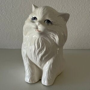 Vintage 80s Ceramic Blue Eyed White Persian Cat 6in